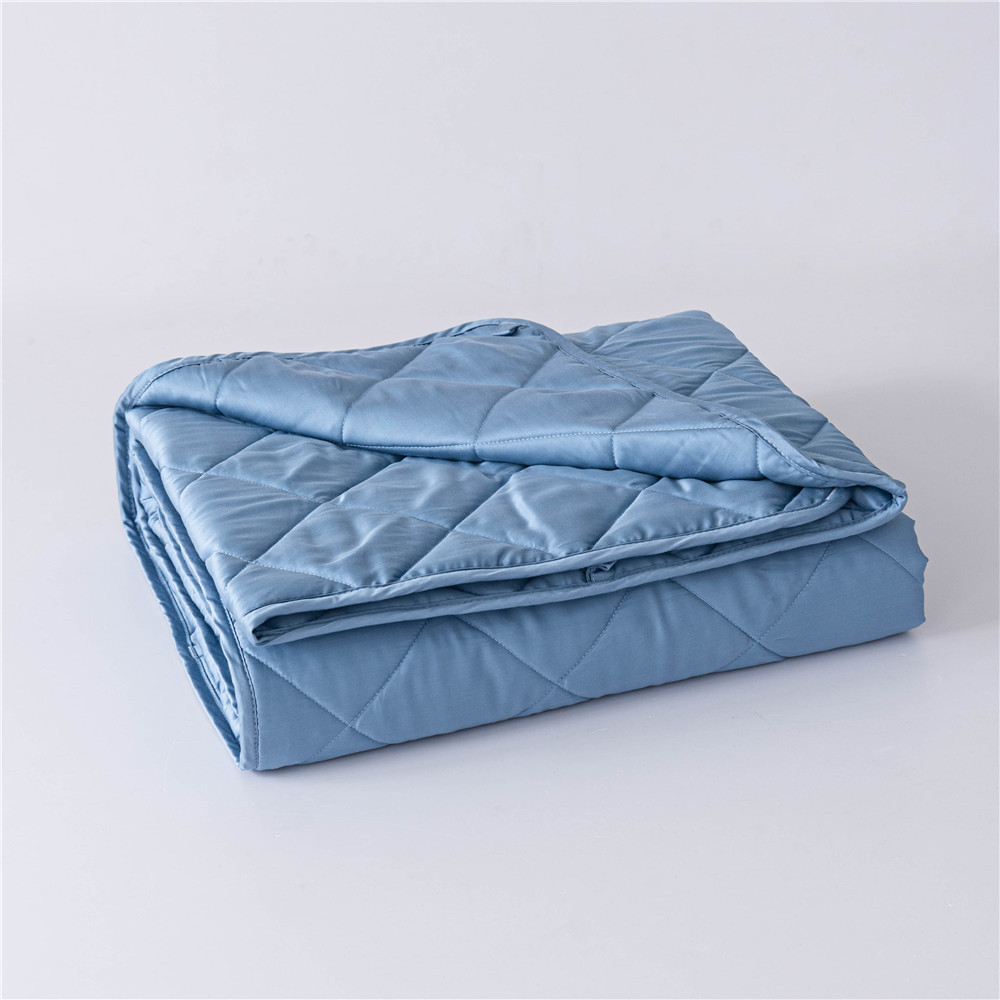 Bamboo Cooling Adult Blanket Weighted