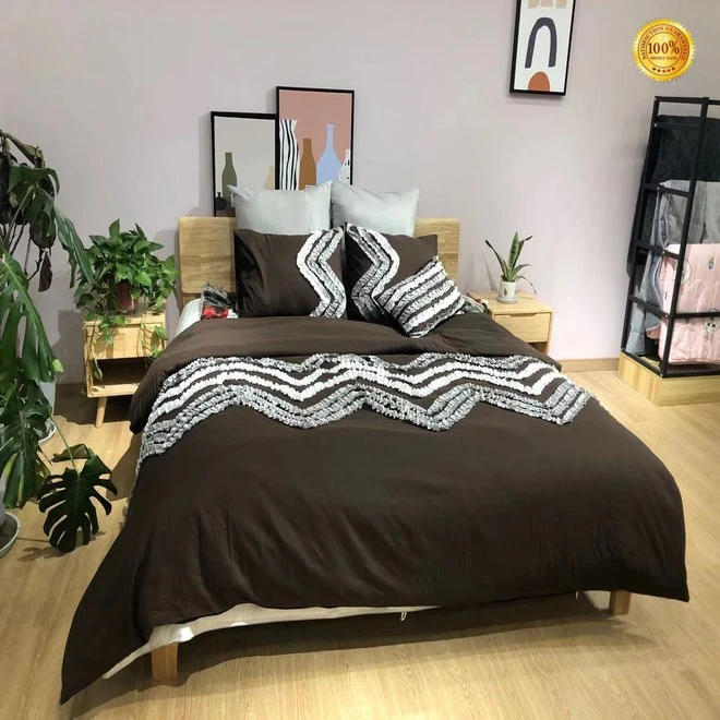 Wholesale polyester comforter set for business